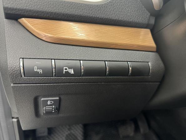 Lada (ВАЗ) Vesta I Рестайлинг (NG) с пробегом 2024 года, цена 1 629 000 рублей, 37731 км, универсал, Автокод Объявления