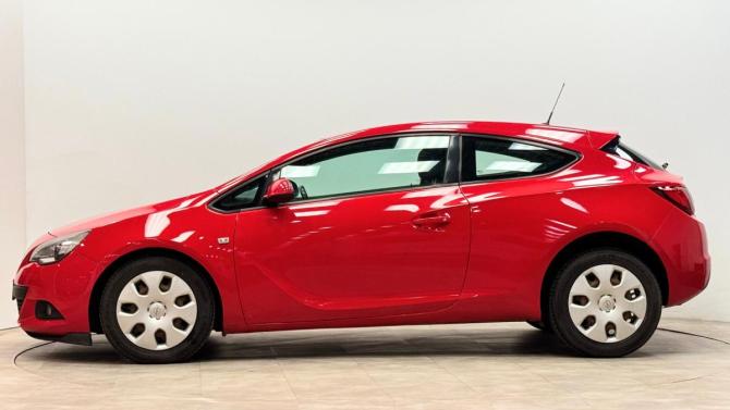 Opel Astra J Рестайлинг с пробегом 2012 года, цена 540 000 рублей, 267908 км, хэтчбек, Автокод Объявления