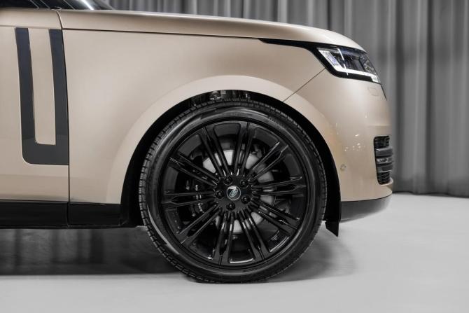 Новый Land Rover Range Rover V 2025 года, цена 27 943 900 рублей, внедорожник, Автокод Объявления