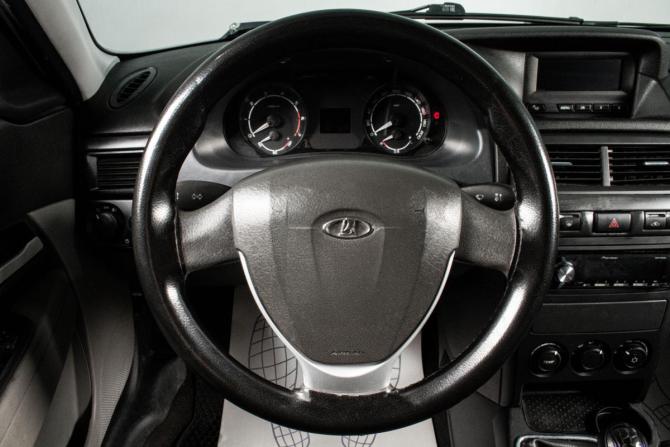 Lada (ВАЗ) Priora I Рестайлинг с пробегом 2015 года, цена 679 000 рублей, 242000 км, седан, Автокод Объявления