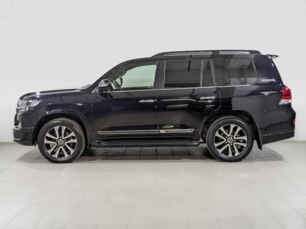 Toyota Land Cruiser 200 Series Рестайлинг 2 с пробегом 2019 года, цена 7 950 000 рублей, 95423 км, внедорожник, Автокод Объявления