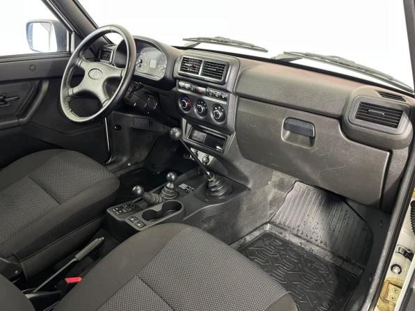 Lada (ВАЗ) Niva Legend I с пробегом 2025 года, цена 969 000 рублей, 13965 км, внедорожник, Автокод Объявления