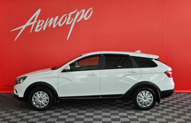 Lada (ВАЗ) Vesta I с пробегом 2021 года, цена 1 377 000 рублей, 60451 км, универсал, Автокод Объявления