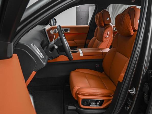 Li Auto (Lixiang) L7 I с пробегом 2023 года, цена 6 850 000 рублей, 38853 км, внедорожник, Автокод Объявления