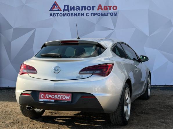 Opel Astra J Рестайлинг с пробегом 2011 года, цена 699 000 рублей, 161000 км, хэтчбек, Автокод Объявления