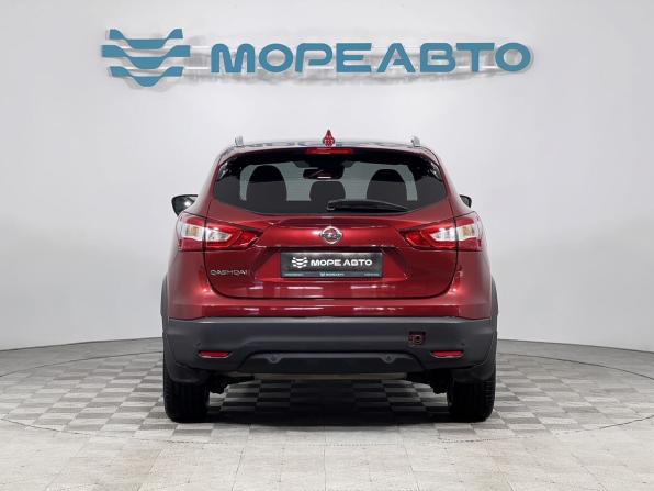 Nissan Qashqai II с пробегом 2018 года, цена 1 650 000 рублей, 160161 км, внедорожник, Автокод Объявления
