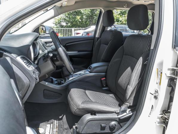 Dodge Journey I Рестайлинг с пробегом 2015 года, цена 1 590 000 рублей, 66068 км, внедорожник, Автокод Объявления