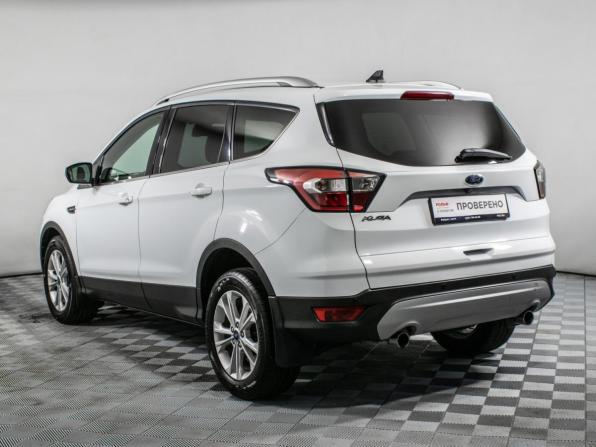 Ford Kuga II Рестайлинг с пробегом 2018 года, цена 1 610 000 рублей, 125000 км, внедорожник, Автокод Объявления