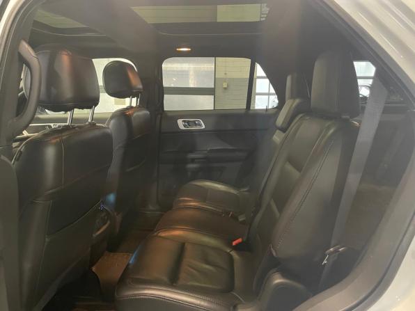Ford Explorer V с пробегом 2013 года, цена 1 299 000 рублей, 303000 км, внедорожник, Автокод Объявления