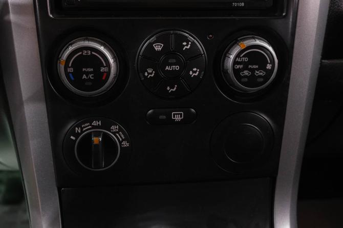 Suzuki Grand Vitara II с пробегом 2005 года, цена 699 000 рублей, 358000 км, внедорожник, Автокод Объявления