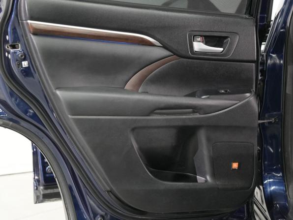 Toyota Highlander III (XU50) с пробегом 2014 года, цена 2 950 000 рублей, 146938 км, внедорожник, Автокод Объявления