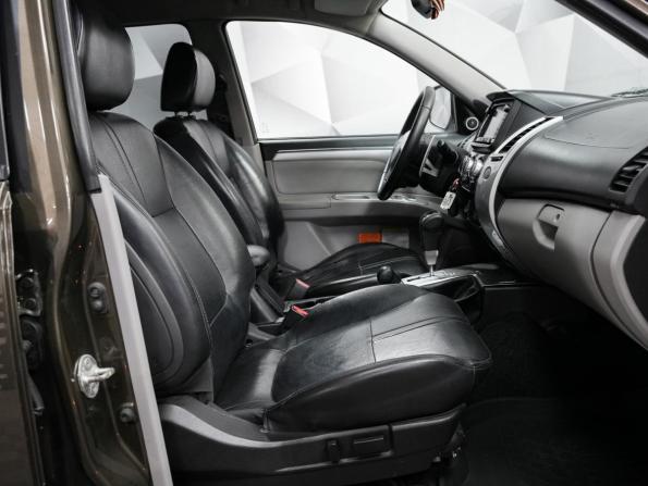 Mitsubishi Pajero Sport II Рестайлинг с пробегом 2014 года, цена 1 760 000 рублей, 239000 км, внедорожник, Автокод Объявления