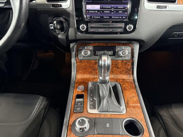 Volkswagen Touareg II с пробегом 2012 года, цена 2 090 000 рублей, 197000 км, внедорожник, Автокод Объявления