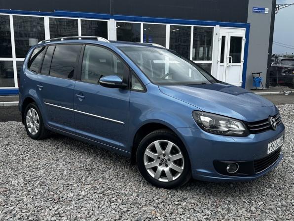 Volkswagen Touran I Рестайлинг 2 с пробегом 2010 года, цена 999 000 рублей, 236516 км, компактвэн, Автокод Объявления