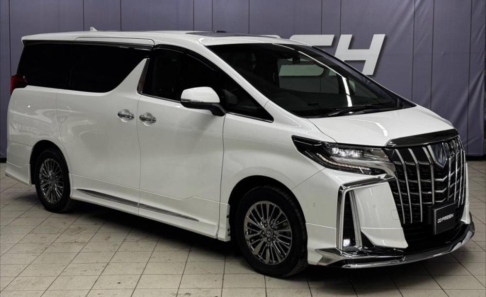 Toyota Alphard III Рестайлинг Благовещенск  - изображение 1