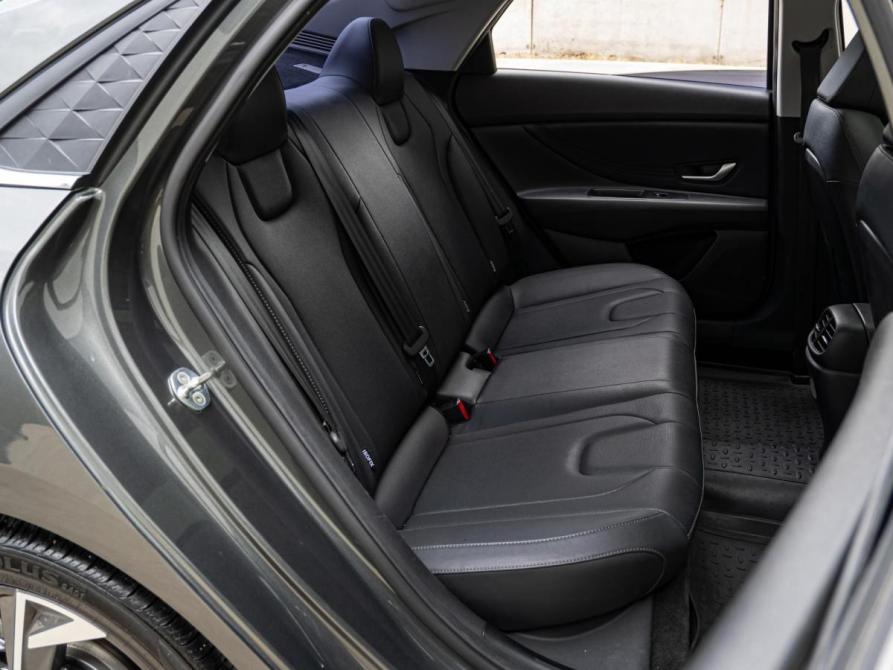 Hyundai Elantra VII (CN7) Рестайлинг Краснодар  - изображение 7
