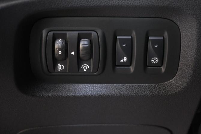 Renault Kaptur I Рестайлинг с пробегом 2021 года, цена 2 119 000 рублей, 37000 км, внедорожник, Автокод Объявления