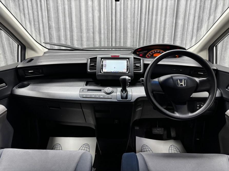 Honda Freed I Стерлитамак  - изображение 26