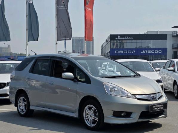 Honda Fit Shuttle I с пробегом 2012 года, цена 683 000 рублей, 232117 км, универсал, Автокод Объявления