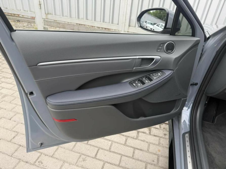 Hyundai Sonata VIII (DN8) Рестайлинг Ростов-на-Дону  - изображение 10