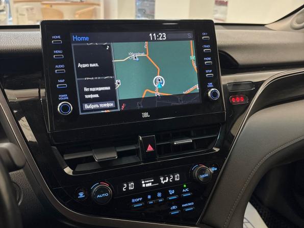 Toyota Camry VIII (XV70) Рестайлинг с пробегом 2022 года, цена 3 350 000 рублей, 33110 км, седан, Автокод Объявления