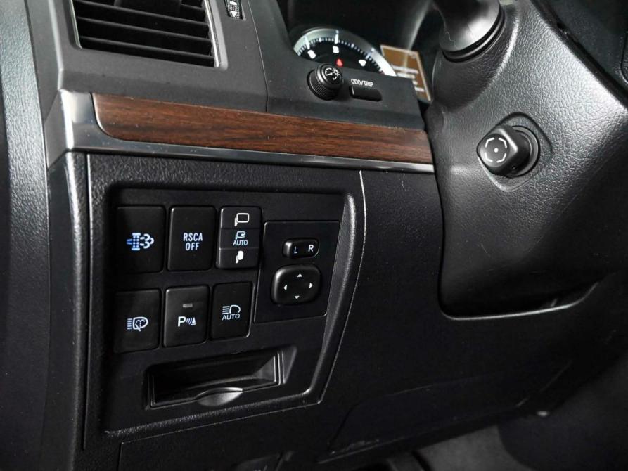 Toyota Land Cruiser 200 Series Рестайлинг 2 Екатеринбург  - изображение 18