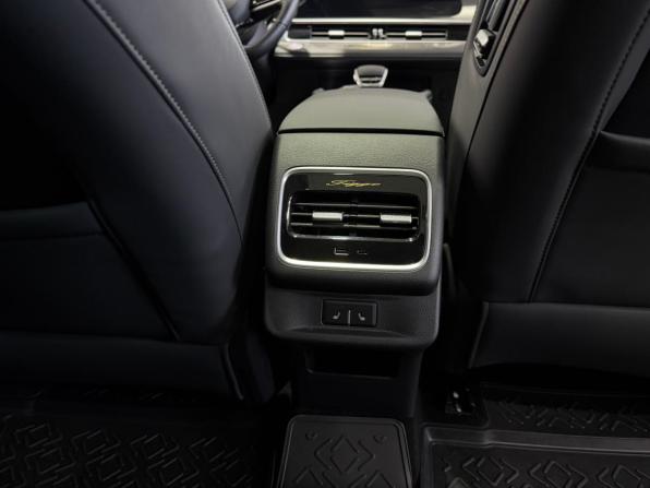 Chery Tiggo 8 Pro Max I Рестайлинг с пробегом 2024 года, цена 2 300 000 рублей, 35000 км, внедорожник, Автокод Объявления