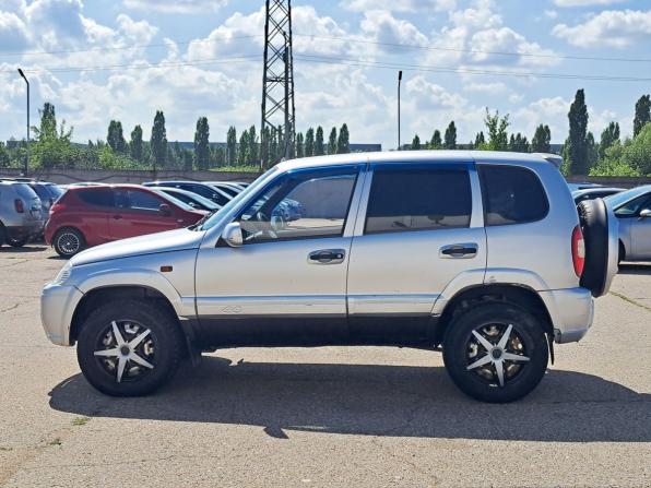 Chevrolet Niva I с пробегом 2005 года, цена 230 000 рублей, 223340 км, внедорожник, Автокод Объявления