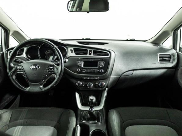 Kia Ceed II с пробегом 2012 года, цена 789 000 рублей, 199760 км, хэтчбек, Автокод Объявления