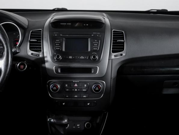 Kia Sorento II Рестайлинг с пробегом 2017 года, цена 1 999 000 рублей, 140076 км, внедорожник, Автокод Объявления