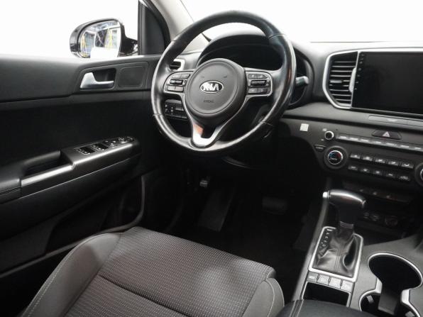 Kia Sportage IV Рестайлинг с пробегом 2018 года, цена 1 895 000 рублей, 225726 км, внедорожник, Автокод Объявления