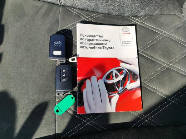 Toyota RAV4 IV (XA40) Рестайлинг с пробегом 2017 года, цена 2 239 000 рублей, 156777 км, внедорожник, Автокод Объявления