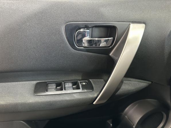 Nissan Qashqai I Рестайлинг с пробегом 2010 года, цена 895 000 рублей, 247900 км, внедорожник, Автокод Объявления