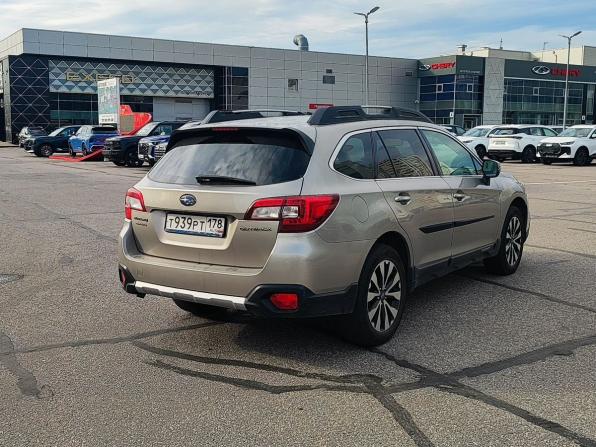 Subaru Outback V с пробегом 2016 года, цена 1 690 000 рублей, 241000 км, универсал, Автокод Объявления