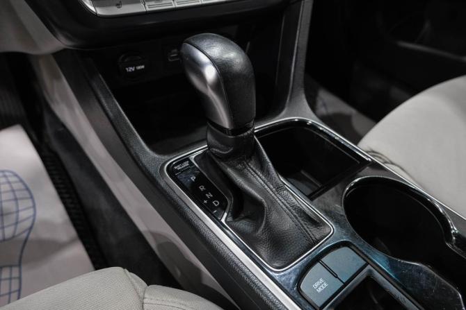 Hyundai Sonata VII (LF) Рестайлинг с пробегом 2017 года, цена 1 569 000 рублей, 173000 км, седан, Автокод Объявления