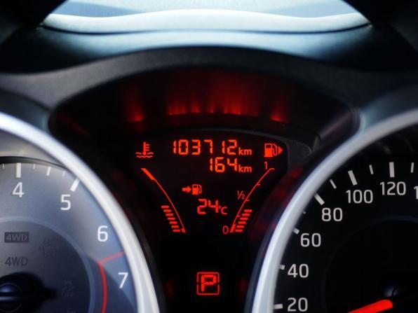 Nissan Juke I Рестайлинг с пробегом 2017 года, цена 1 370 000 рублей, 103426 км, внедорожник, Автокод Объявления