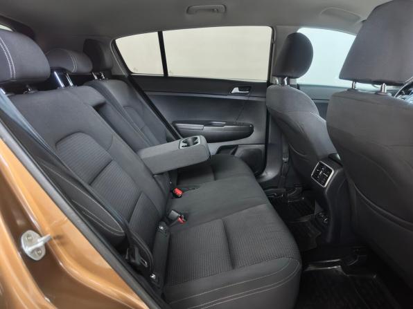 Kia Sportage IV с пробегом 2016 года, цена 1 590 000 рублей, 179187 км, внедорожник, Автокод Объявления