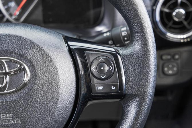 Toyota Vitz III (XP130) Рестайлинг 2 с пробегом 2019 года, цена 1 499 000 рублей, 28400 км, хэтчбек, Автокод Объявления