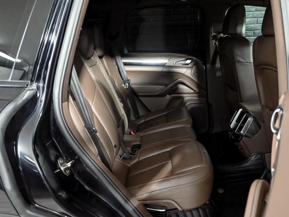 Porsche Cayenne II (958) с пробегом 2010 года, цена 2 160 000 рублей, 184166 км, внедорожник, Автокод Объявления