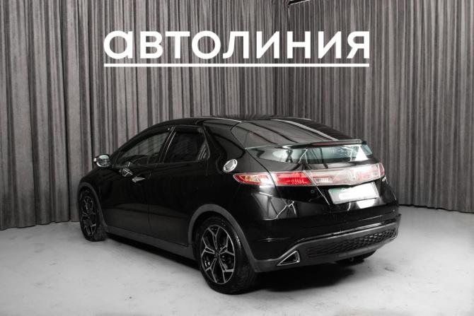 Honda Civic VIII с пробегом 2008 года, цена 740 000 рублей, 220000 км, хэтчбек, Автокод Объявления