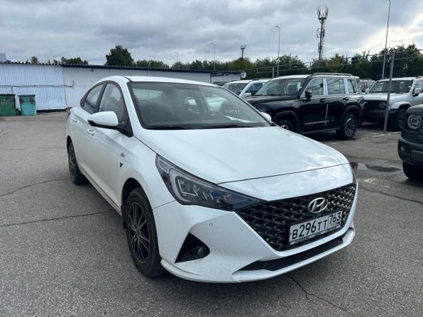 Hyundai Solaris II Рестайлинг с пробегом 2020 года, цена 1 255 000 рублей, 78741 км, седан, Автокод Объявления