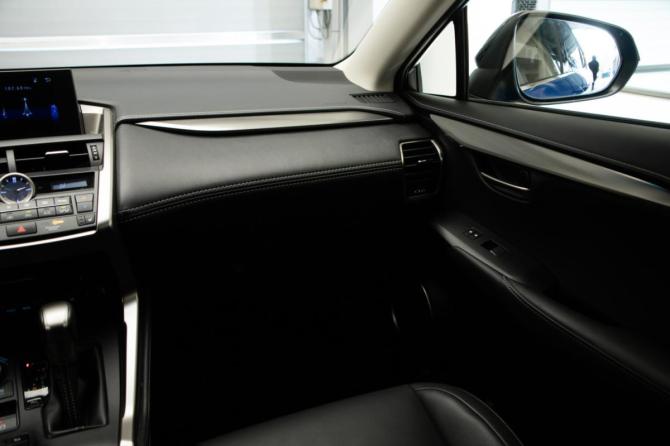 Lexus NX I с пробегом 2016 года, цена 2 475 000 рублей, 81552 км, внедорожник, Автокод Объявления