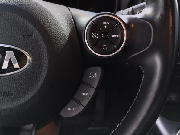 Kia Soul II Рестайлинг с пробегом 2017 года, цена 1 740 000 рублей, 54321 км, хэтчбек, Автокод Объявления