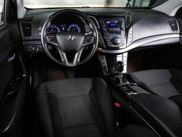 Hyundai i40 I Рестайлинг с пробегом 2015 года, цена 1 295 000 рублей, 227023 км, седан, Автокод Объявления