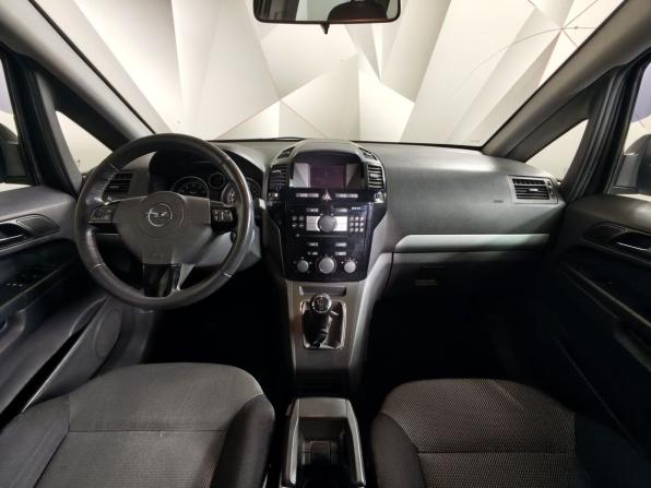 Opel Zafira B Рестайлинг с пробегом 2011 года, цена 697 000 рублей, 179236 км, компактвэн, Автокод Объявления