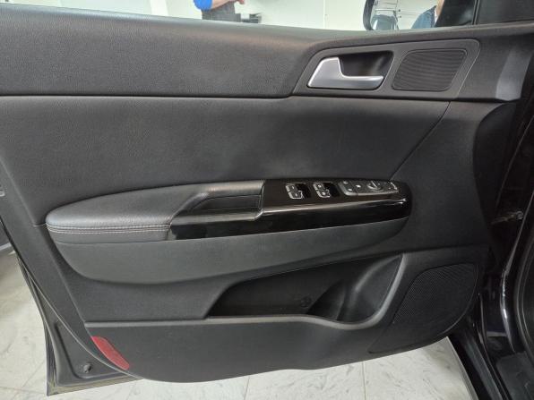 Kia Sportage IV Рестайлинг с пробегом 2021 года, цена 2 499 000 рублей, 150506 км, внедорожник, Автокод Объявления