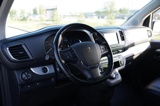 Peugeot Traveller I с пробегом 2019 года, цена 3 750 000 рублей, 123000 км, минивэн, Автокод Объявления