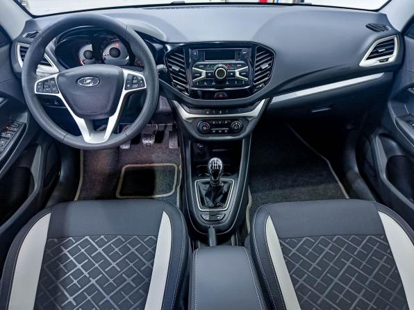 Lada (ВАЗ) Vesta I с пробегом 2020 года, цена 1 339 000 рублей, 61808 км, универсал, Автокод Объявления