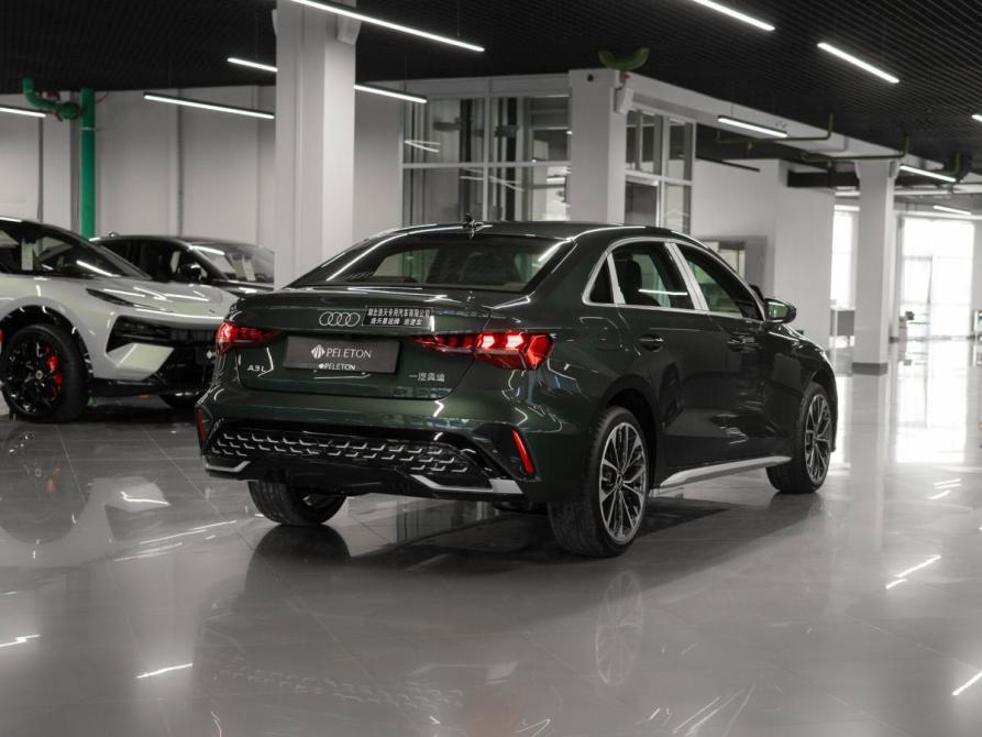 Audi A3 IV (8Y) Рестайлинг Москва  - изображение 5