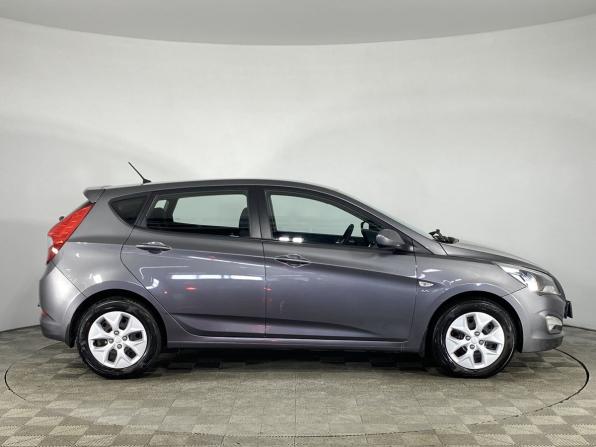 Hyundai Solaris I Рестайлинг с пробегом 2014 года, цена 899 000 рублей, 136180 км, хэтчбек, Автокод Объявления